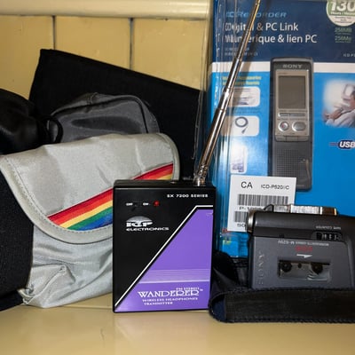 Assorted electronics and audio accessories - Image 5 of 12