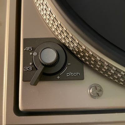 Vintage Dual CS 505-1 Turntable with Accessories and Sony Cabinet - Image 8 of 17