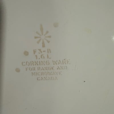 CorningWare French White bakeware set with ramekins - Image 10 of 29