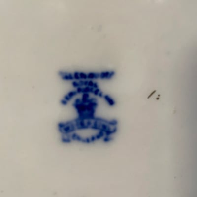 Antique Wash Jug & Basin w Gilt by Woods & Sons England - Image 9 of 13