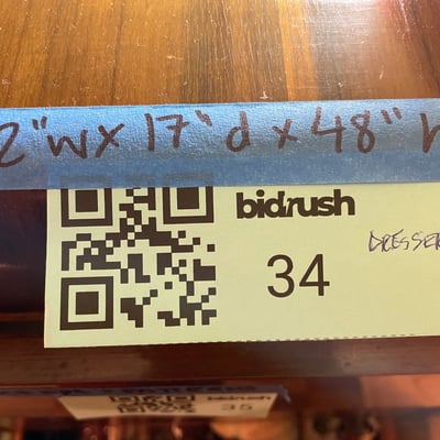 Four-drawer walnut dresser with chevron veneer - Image 13 of 13