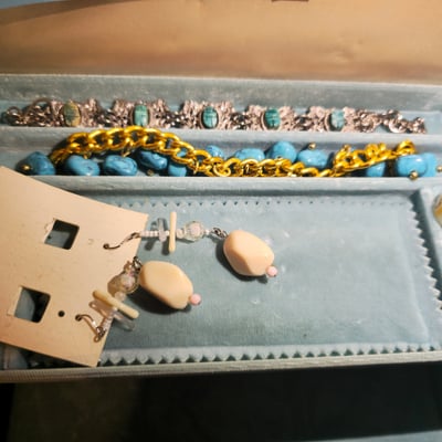 Assorted bracelets, bangles, earrings, and rings - Image 2 of 7
