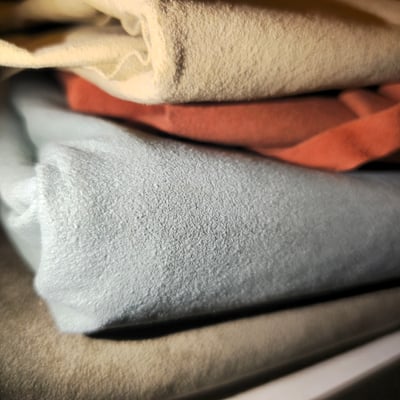 Stacked textiles: blankets, throws, and fabrics - Image 4 of 4