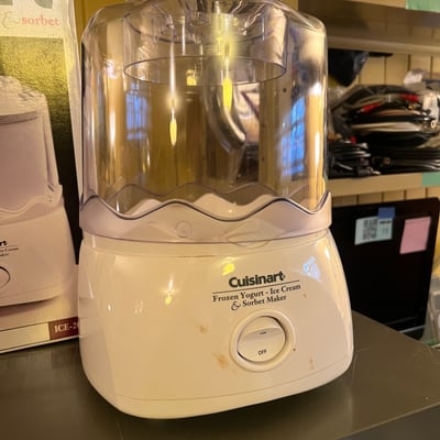 Cuisinart Frozen Yogurt, Ice Cream & Sorbet Maker with Box - Image 4 of 6