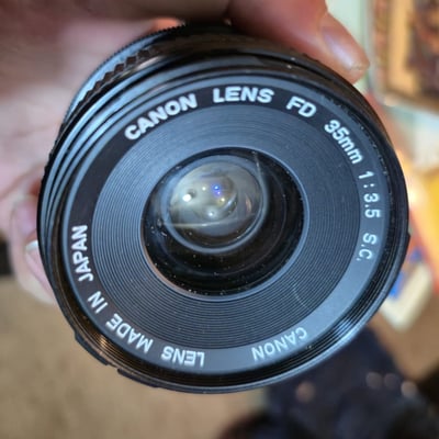 Canon film cameras with multiple lenses (FD mount) - Image 6 of 8