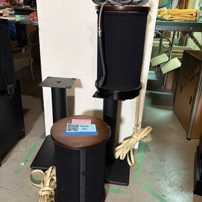 Pair Vintage Jim Rogers JR149 Loudspeakers - Image 1 of 12