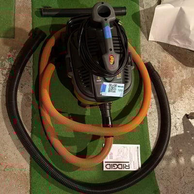 RIDGID 4-Gallon Wet/Dry Vacuum with Accessories and Manual - Image 3 of 6