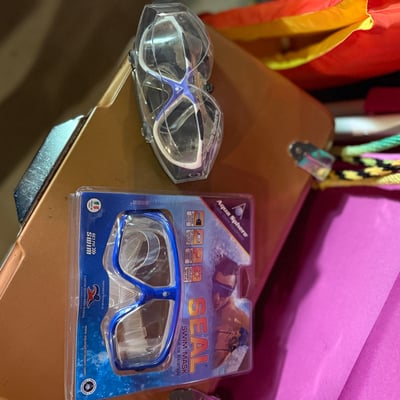 Outdoor gear and camping equipment assortment - Image 10 of 19