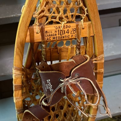 Pair of vintage wooden snowshoes - Image 2 of 2