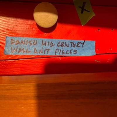 Mid-Century Modern Teak Danish MCM 1-bay shelving system wall unit - Image 11 of 12