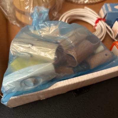 Mid-Century Louis XV Rocaille Style gilt bronze sconces, plus fabric lampshades, bulbs, and accessories  - Image 5 of 9