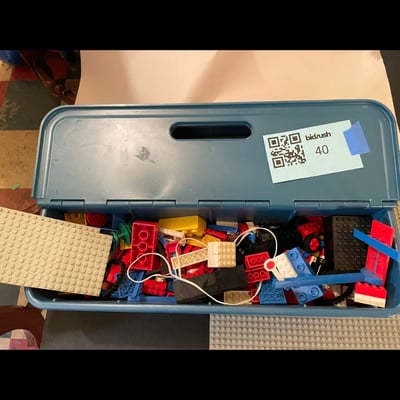 Assorted Vintage 1974 LEGO bricks and accessories in blue storage tub - Image 2 of 8