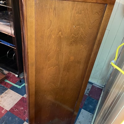 Four-drawer walnut dresser with chevron veneer - Image 12 of 13