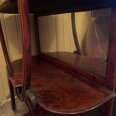Antique Victorian mahogany etagere 3-tier shelf with beveled mirror and curved legs - Image 8 of 12