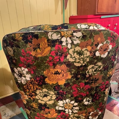 Vintage Small & Boyes floral swivel armchair - Image 7 of 9