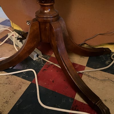 Antique four-legged Pedestal Duncan Phyfe-style Dining Table - Image 7 of 10