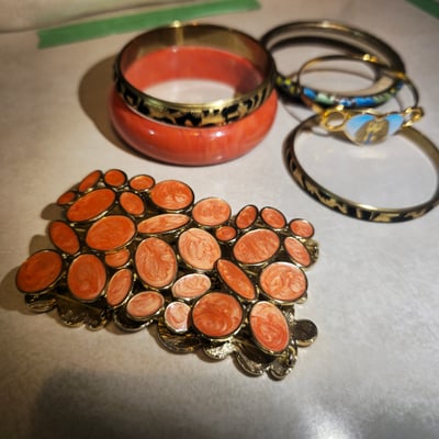 Assorted bracelets, bangles, earrings, and rings - Image 3 of 7