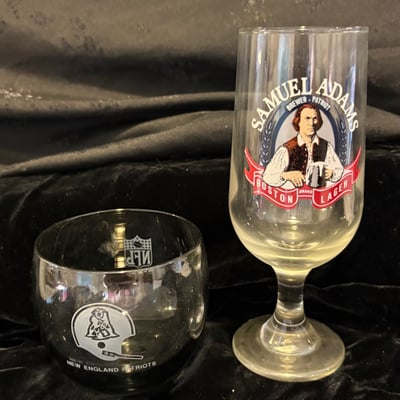 Vintage Cocktail Shaker and Logo Bar Glasses  - Image 9 of 18