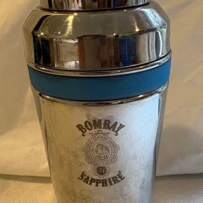 Vintage Cocktail Shaker and Logo Bar Glasses  - Image 2 of 18