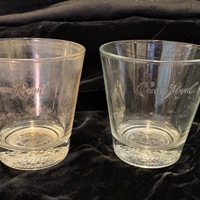 Vintage Cocktail Shaker and Logo Bar Glasses  - Image 7 of 18