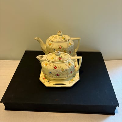Takita (TT) Japanese Twin Teapot w/ Matching Tray - Image 1 of 5