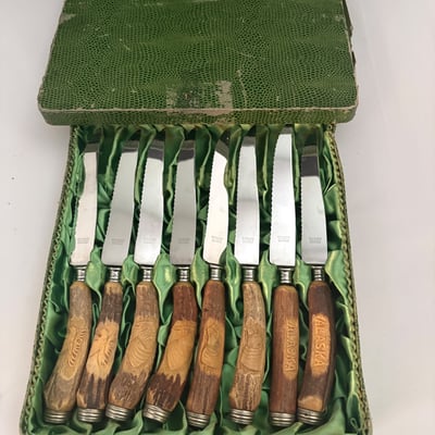 Vintage Solingen Carved Stag Antler  Steak Knives , “Alaska” Theme - Image 3 of 7