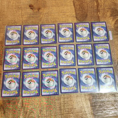 18 Pokémon foil cards - Image 2 of 2