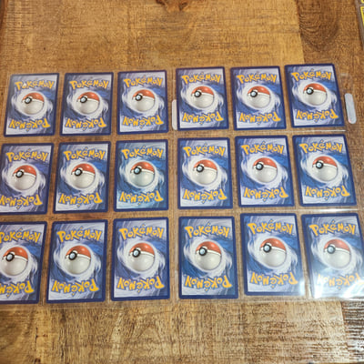 18 Pokemon Foil Cards - Image 2 of 2