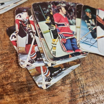 1977 O-Pee Chee Hockey Cards - Image 2 of 5