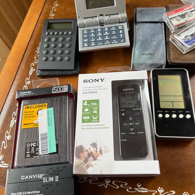 Assorted electronics and accessories collection - Image 5 of 9