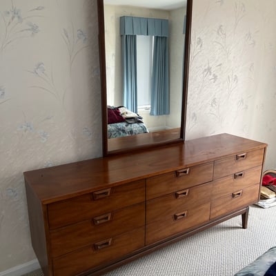 Mid-century-modern dresser with mirror - Image 1 of 6