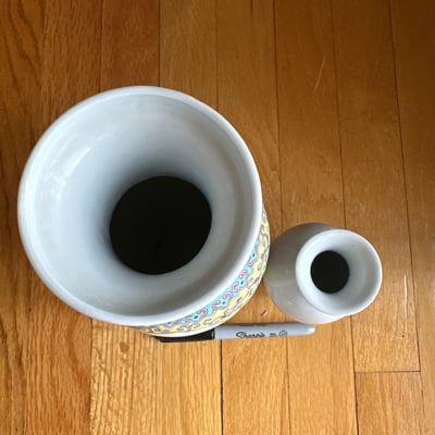 Asian Cerramic vases, Lidded Jar  - Image 3 of 19