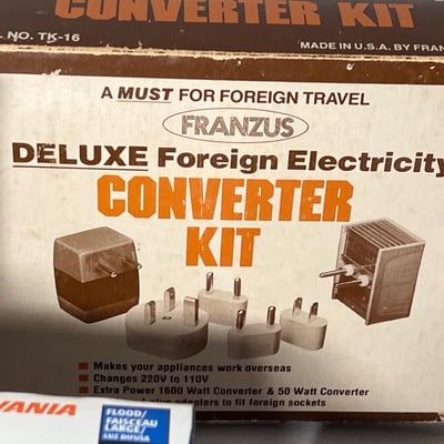 Assorted lighting products and electrical converter kit - Image 4 of 4