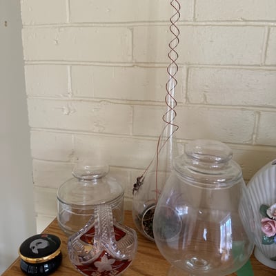 Assorted glassware and decorative keepsakes - Image 1 of 9