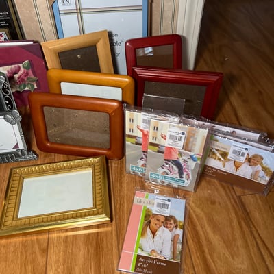 Assorted Picture Frames and Memory Books - Image 4 of 6