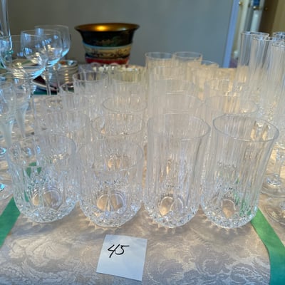Crystal Glasses - Image 2 of 6