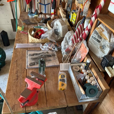 Wooden workbench  - Image 4 of 6