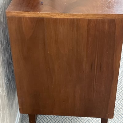 Mid-century-modern dresser with mirror - Image 3 of 6