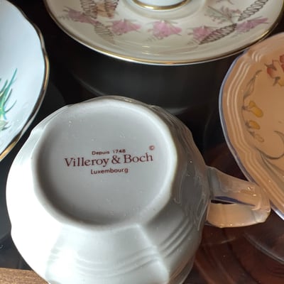 Porcelain tea set with blue and floral designs - Image 2 of 10