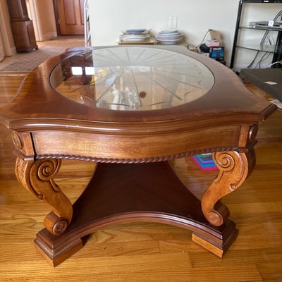 Coffee table with carved legs - Image 1 of 6