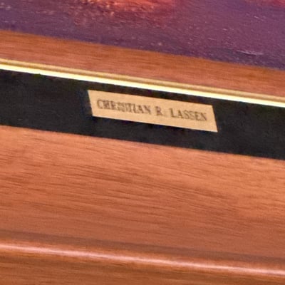 Framed Painting and display light, signed - Image 9 of 11