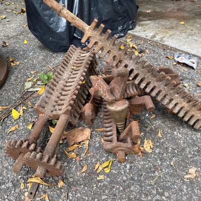 Rusty antique farm harrow teeth and iron implements - Image 1 of 5