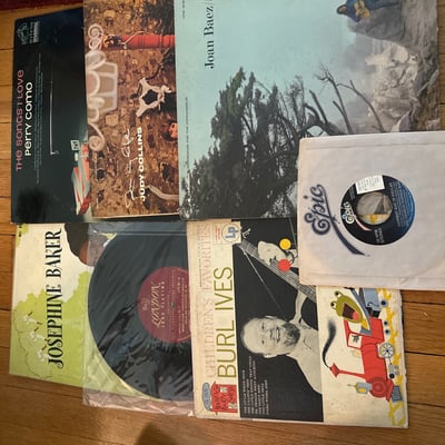 Vinyl record collection with accessories - Image 2 of 5