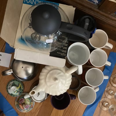 Assorted teapots, mugs, and tableware - Image 2 of 7