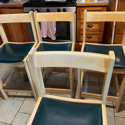 Light Ash Counter height chairs - Image 4 of 4