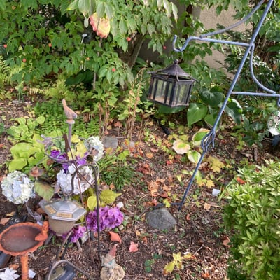 garden decor with bird bath and stained glass ornament - Image 1 of 6