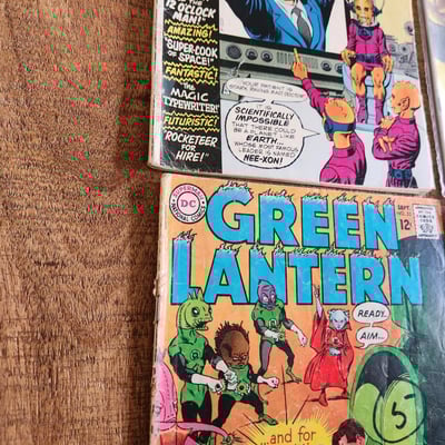 DC 12 cent comics - Image 3 of 5