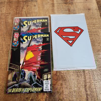 Death of Superman Comics - Image 1 of 2