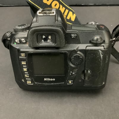 Nikon D3000, D70S Cameras & Accessories - Image 6 of 22