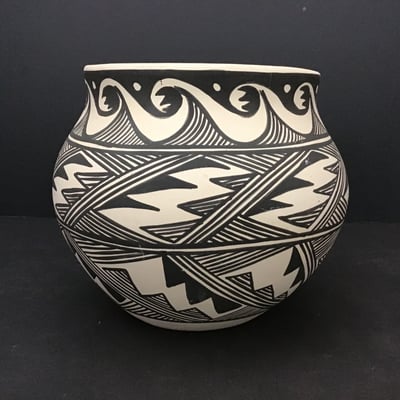 Jennie Laate Zuni Pot - Image 2 of 6